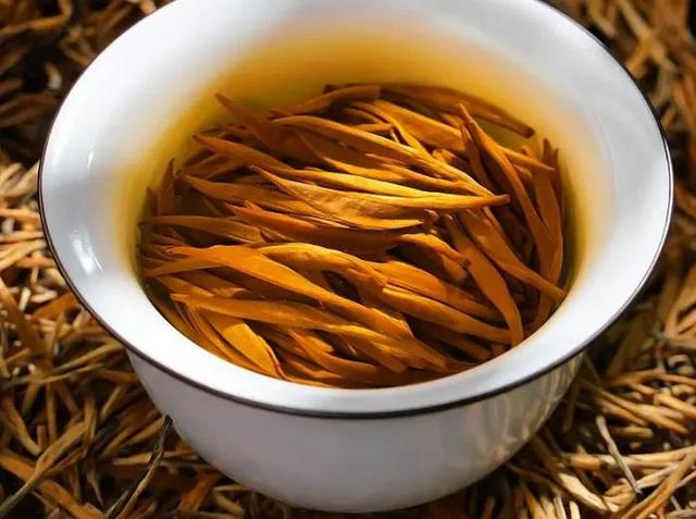 最好的红茶排名，什么红茶最好喝排名前十名（这4地茶名列前茅）