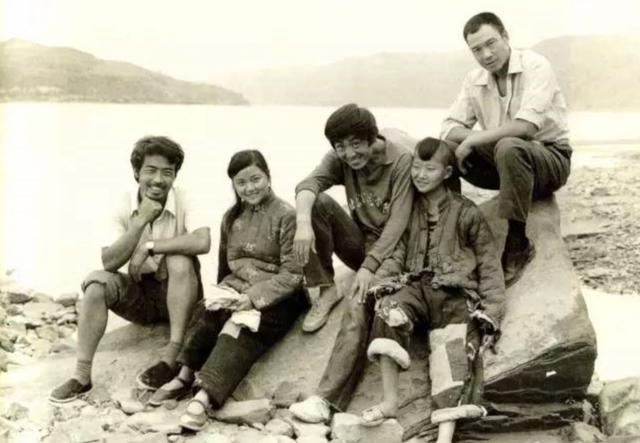 张艺谋的电影风格和特点，作为时代的一块