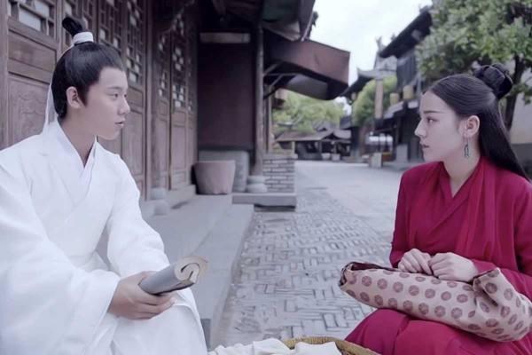 影视演员周奇个人简介，周奇、郭子凡正面PK