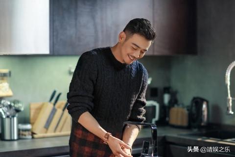 杨烁变成小包总，跌落的口碑到底是回不去了