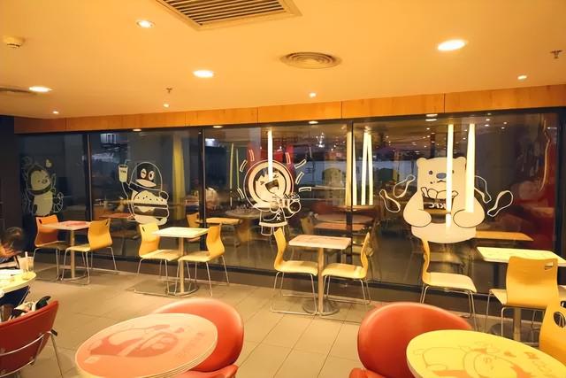 肯德基为啥叫kfc，你知道肯德基第一家店在哪里吗