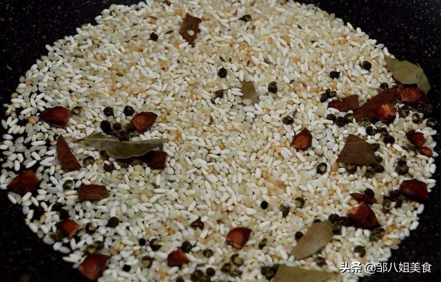 简单的方法做蒸肉米粉，除夕必做的米粉蒸肉