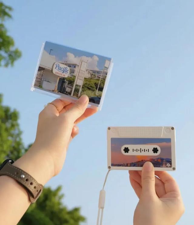 男士情人节礼物，情人节适合男生的礼物（男生最想收到的6种情人节礼物）