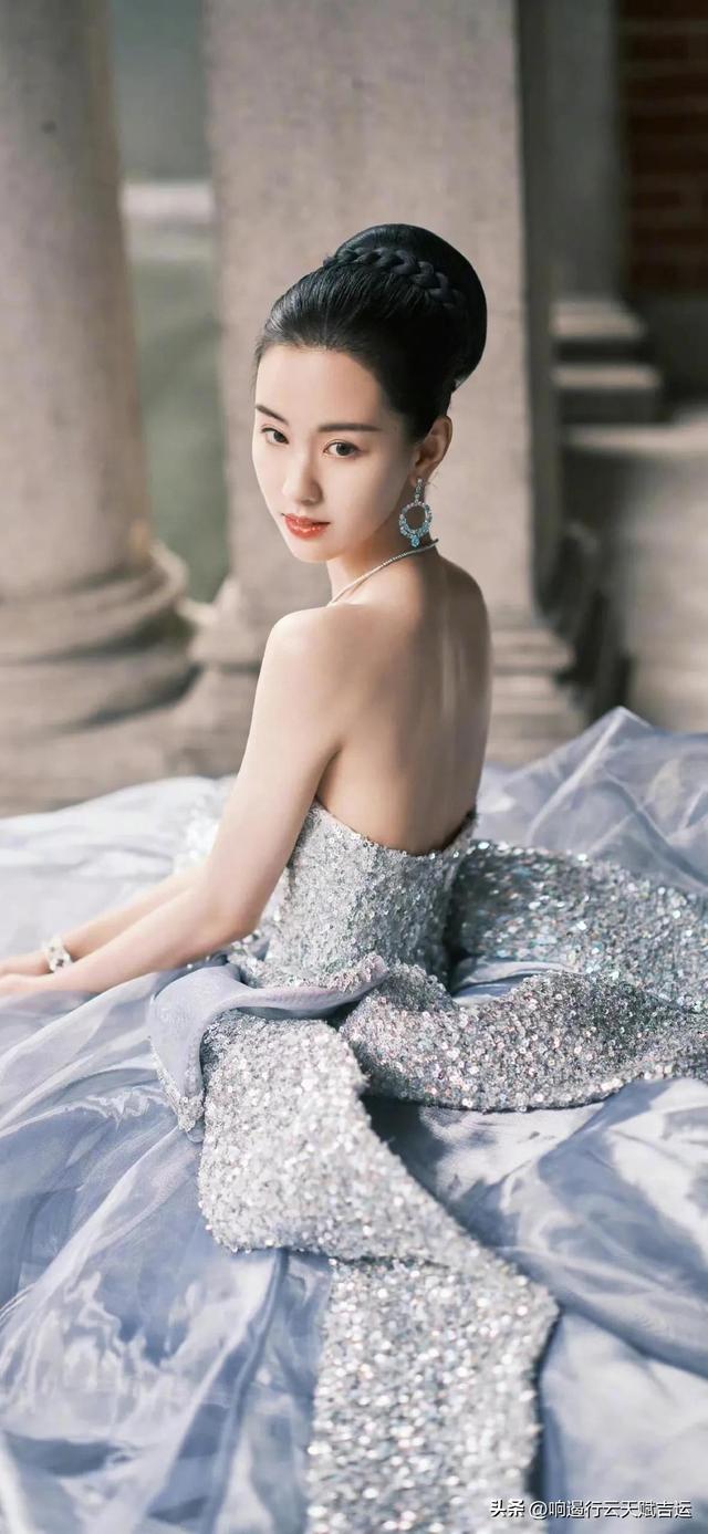 狐妖小红娘真人版，狐妖小红娘真人版什么时候上线（狐妖小红娘官宣主演全阵容）
