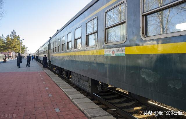 火车上有热水吗，火车上热水从哪来