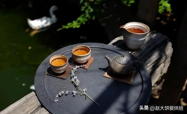 红茶放了10多年还能喝吗，红茶存放多久喝最佳