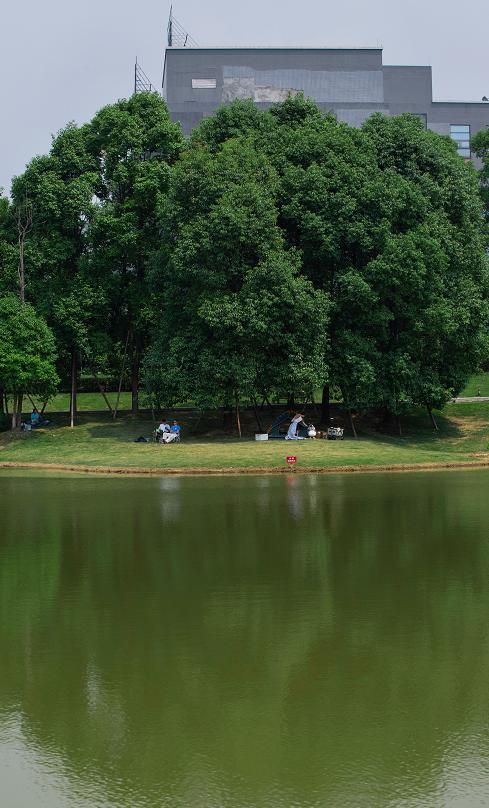 9月成都周边最适合露营，不出成都市区打卡9大露营野餐拍照地
