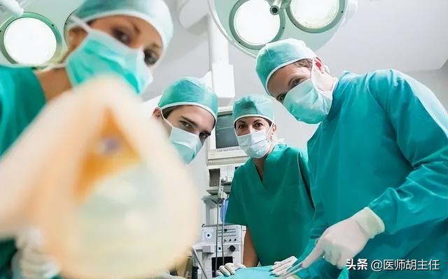 脂肪瘤怎么治疗最好的方法，正常人为什么会出现脂肪瘤