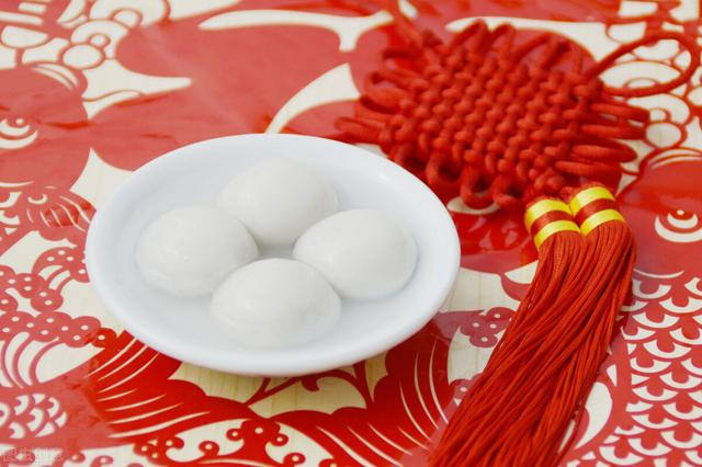 正月十五元宵节吃什么，正月十五元宵节能吃什么（正月十五元宵节）