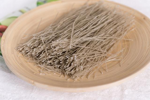 炒合菜的正宗做法大全，炒合菜正宗炒法（炒合菜的家常做法）