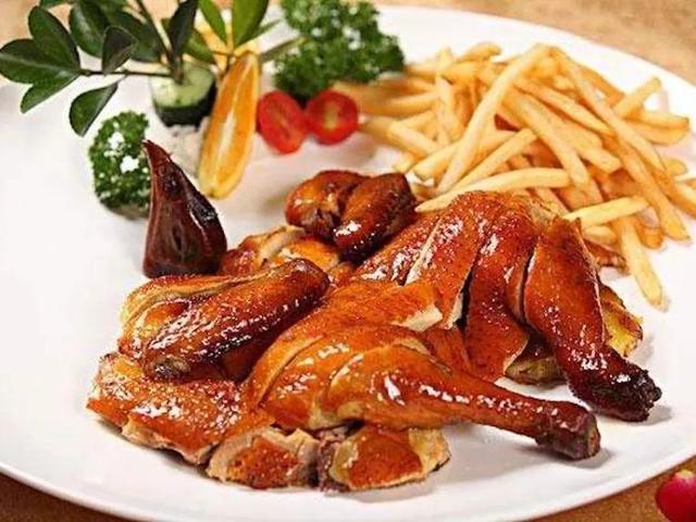 江西赣州有什么好吃的特色美食，尤其这几道菜游客大呼过瘾