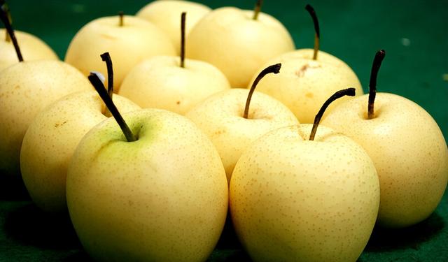 母梨和公梨的区别，是公梨好吃还是母梨好吃