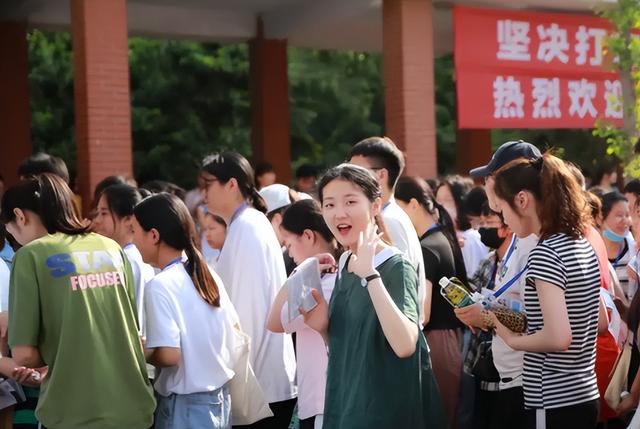 美女学霸颜值排行榜，出生时代遍布古今