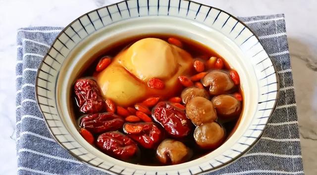 老话说处暑吃一肉百病绕道走，别忘了“吃1肉2菜