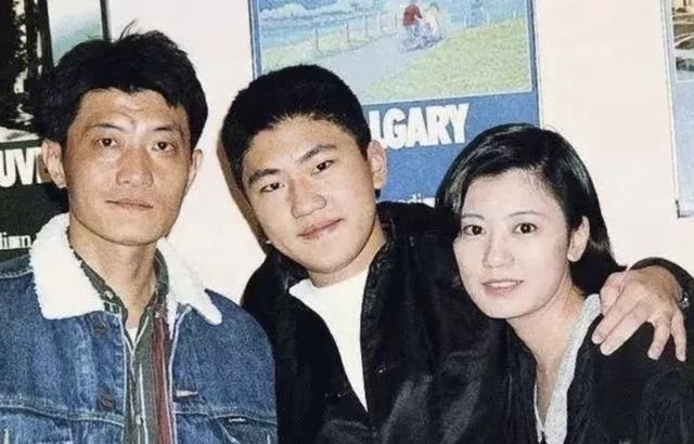 46岁贾静雯再谈前夫落泪，与前夫对簿公堂