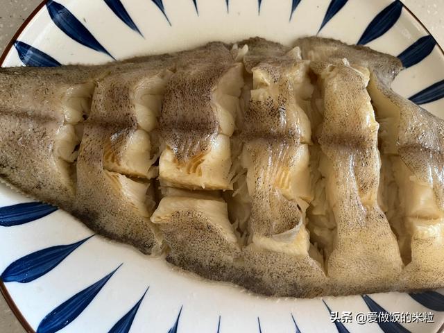 在家做清蒸鲽鱼怎么做，做法简单味道一流