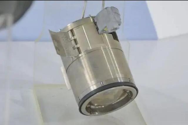 尾翼稳定脱壳穿甲弹，俄罗斯尾翼稳定脱壳穿甲弹型号