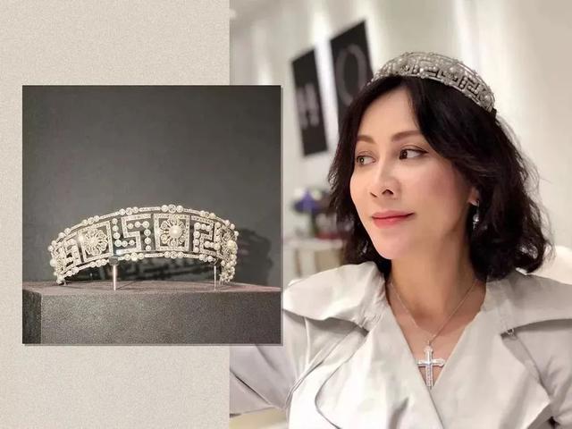 刘嘉玲身价多少亿，刘嘉玲个人简历（同进同出情胜母子）