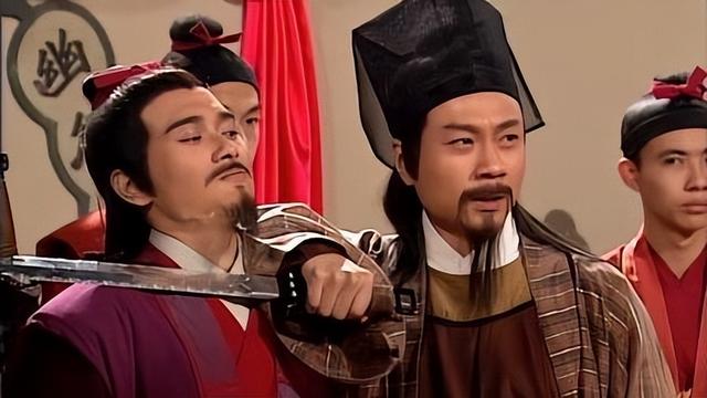 笑傲江湖华山派和嵩山派什么关系，恒山派为什么一直被针对