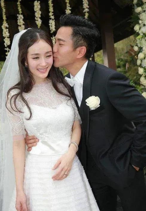 杨幂刘恺威婚礼直播，杨幂刘恺威婚礼背后的小秘密（笑得最甜的不是新郎新娘）