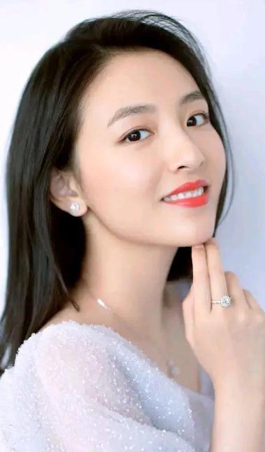 颜值最高的女明星，盘点娱乐圈颜值最高的十大美女