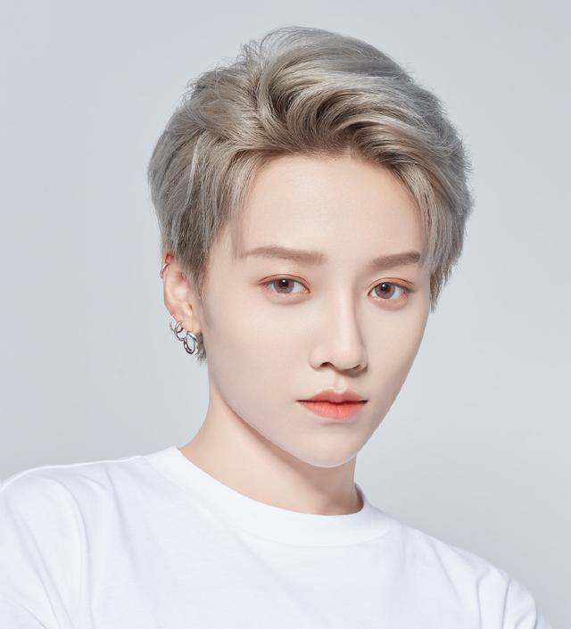 换脸成功的人，顶着“面具脸”41年苦不堪言