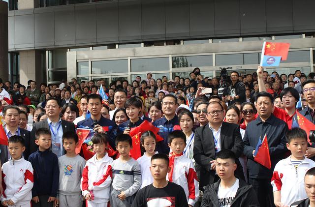 宇航员的选拔条件及过程，普通人能不能上天