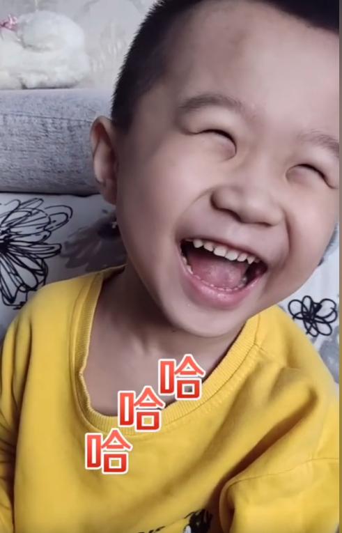 小娃娃惊讶表情包，火遍全网的表情包萌娃