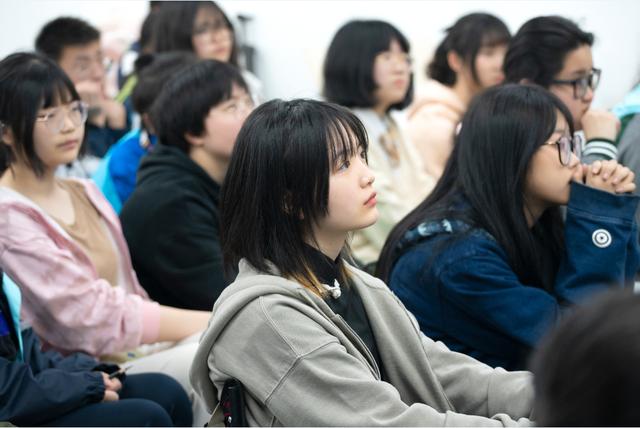 美术生艺考主要考什么内容，高几开始准备比较好