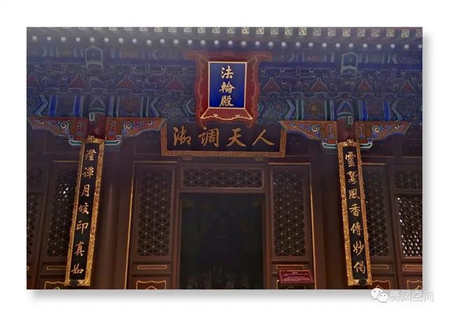 北海公园的白塔有什么来历，北海白塔