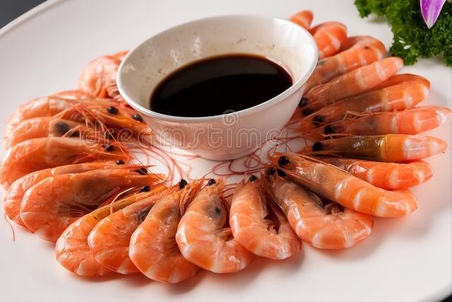 大虾煮多长时间能熟，水煮大虾一般煮几分钟能熟