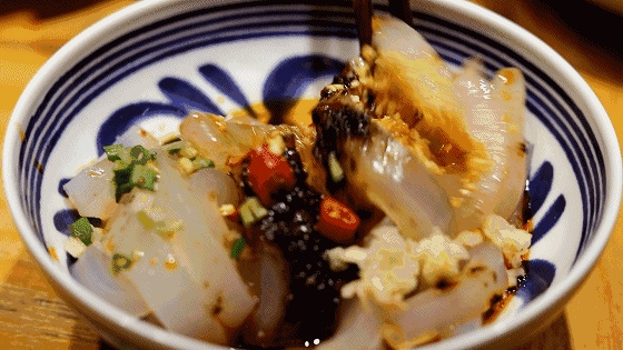 云南十八怪美食，云南最难忘的十道美食（云南十八怪之牛奶做成片片卖）