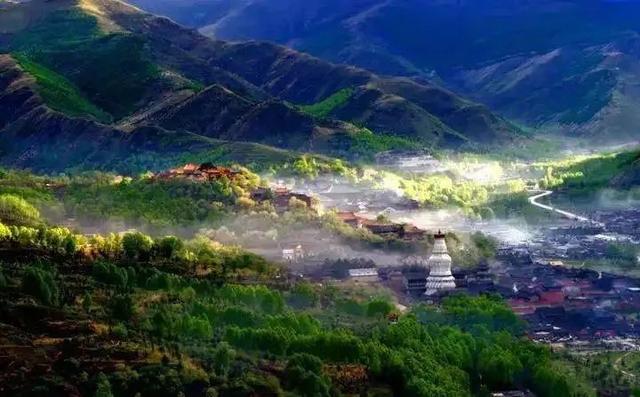 五台山的历史，五台山是山西走向世界的一张文化名片