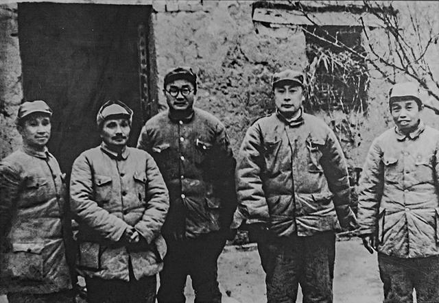 共和国十大元帅，开国元勋10大元帅（在不同的战争时期）