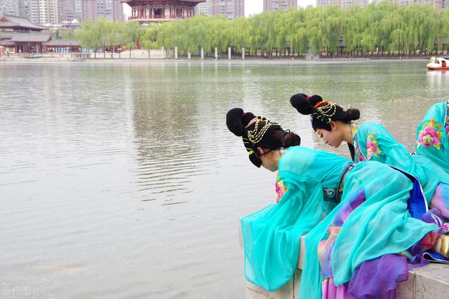 三王节有什么风俗，清明寒食上巳节