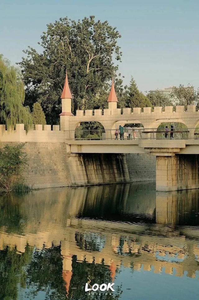 北京周末好去处市区，周末打卡好去处-白塔寺
