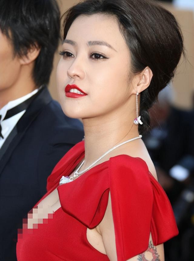 郝蕾和李光洁谁厉害，娶小10岁超模39岁才当上父亲