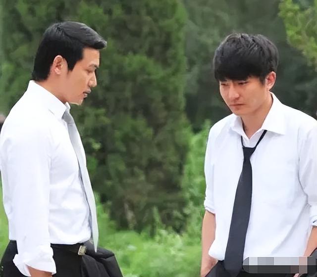 郭京飞和鲍莉儿子，老男孩郭京飞与鲍莉闪婚