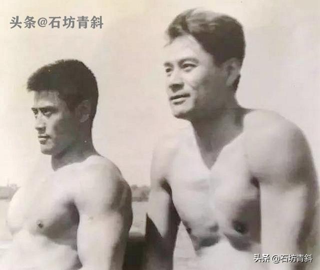 达奇电影经典片段，经典的丛林作战电影，值得收藏