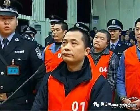 黑老大故事汇，重庆黑老大王天伦