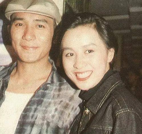 梁朝伟和刘嘉玲，梁朝伟刘嘉玲年轻时合照（酒到浓时香自溢。你为什么嫁我）