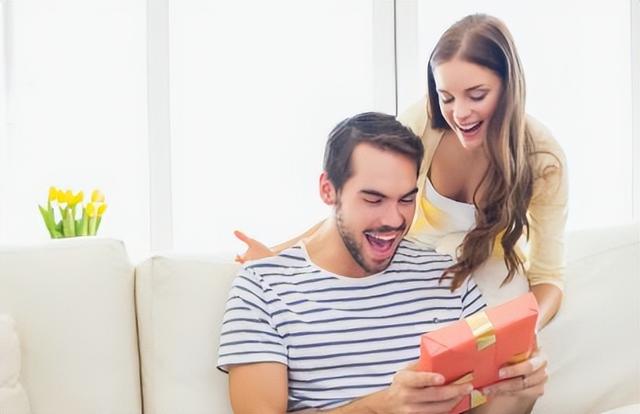 30-40男士礼物实用，520送男朋友什么礼物合适