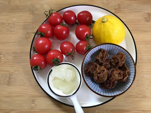 夏天吃啥雪糕最解暑，吃冰棍雪糕不如吃它