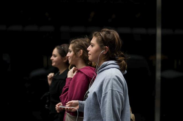 ipod3，苹果ipod classic 3代上市时间