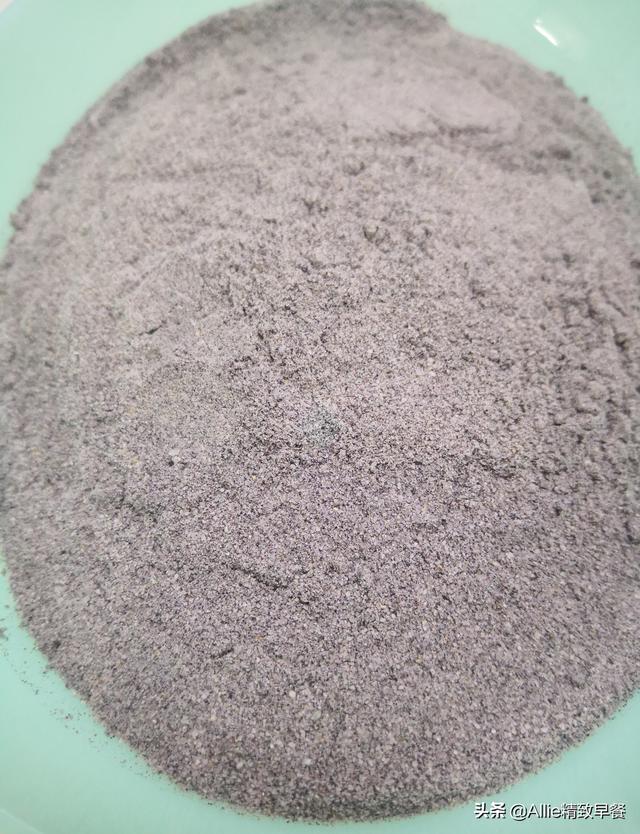 黑米怎么做好吃，黑米怎样弄得好吃有营养（黑米多加这两步）