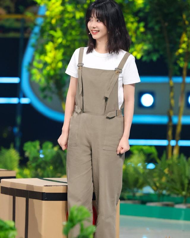 谭松韵经纪人发声，谭松韵欧豪现在关系（谭松韵经纪人为点赞diss宋茜微博道歉）