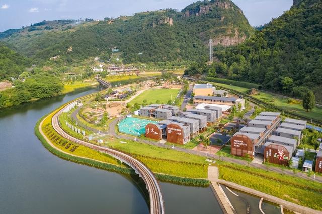 新昌最值得去的景点是哪里，邂逅夏日里的七个美好