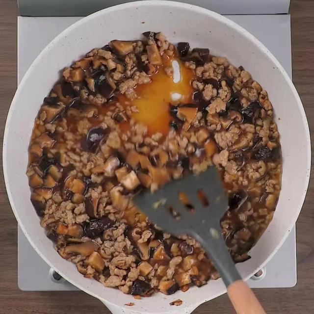 春节吃团圆饭菜谱，春节团圆饭菜单