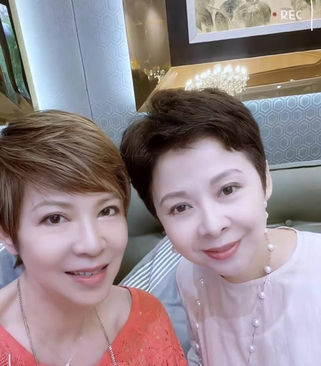 杭天琪老公是谁，杭天琪个人资料及老公