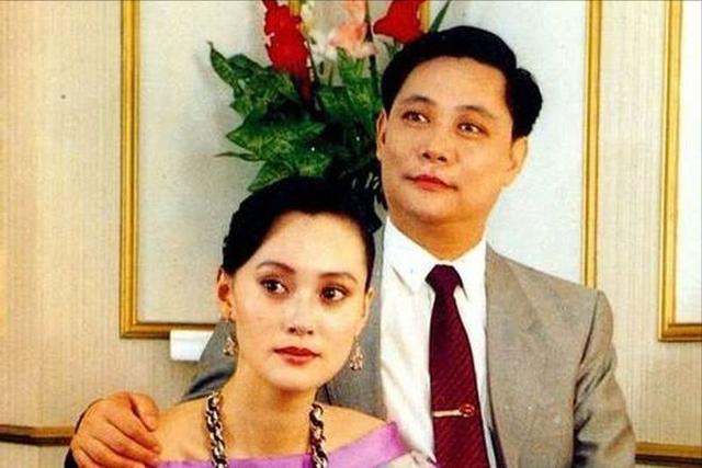 大宋佳甘当配角为女儿抛头露面，著名演员大宋佳